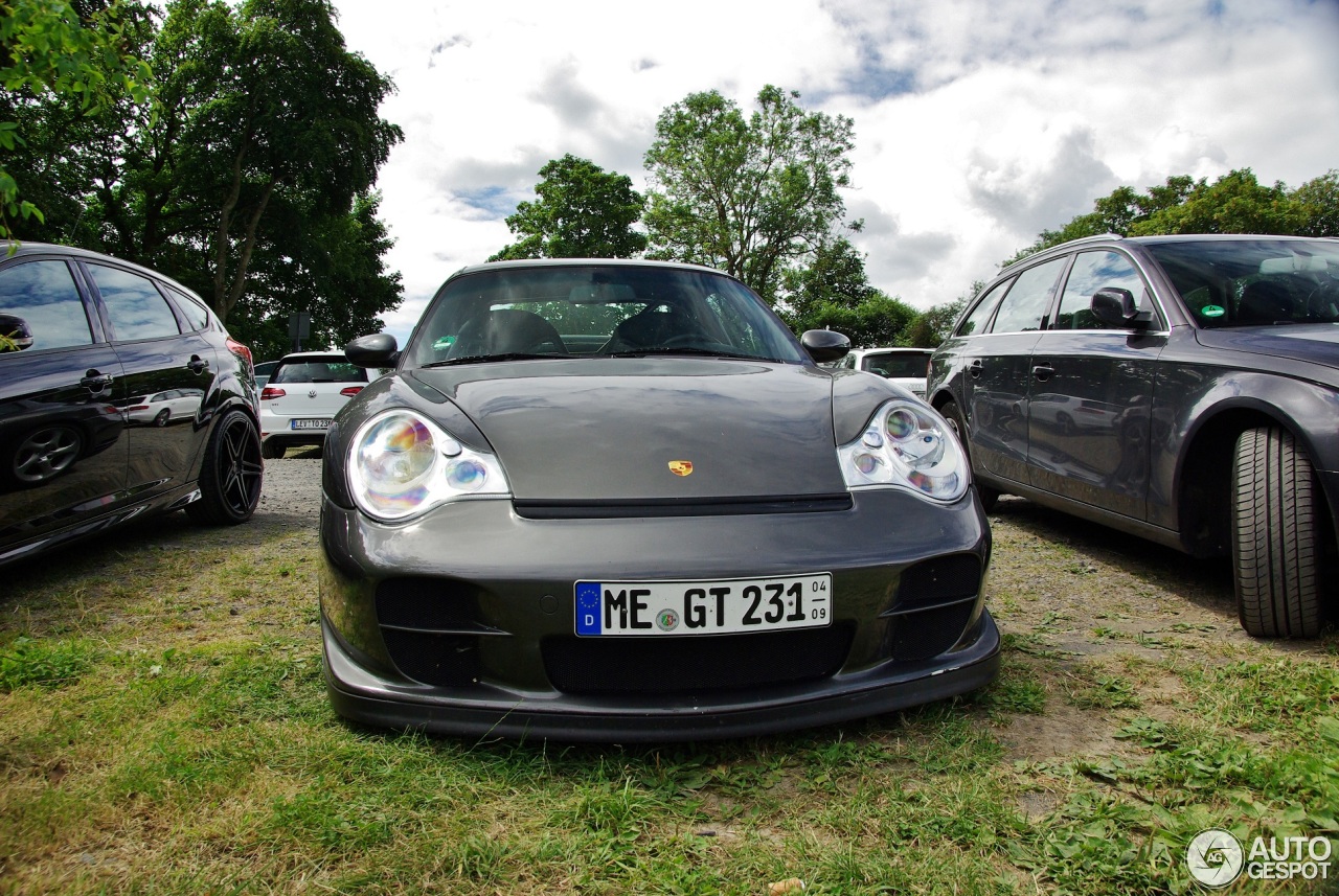 Porsche 996 GT2