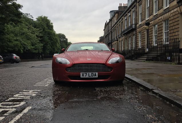 Aston Martin V8 Vantage