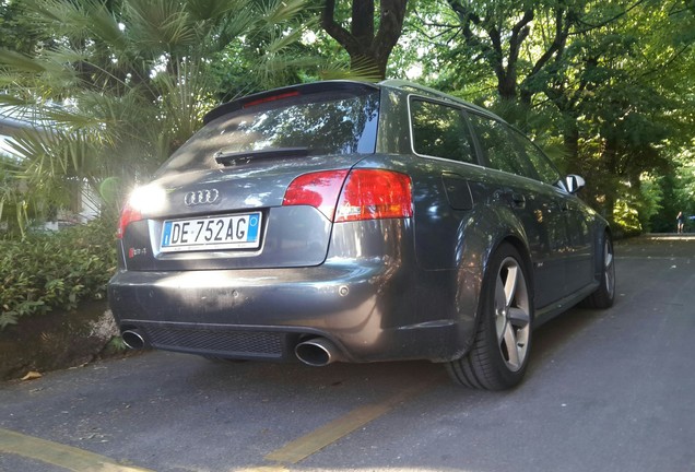 Audi RS4 Avant B7