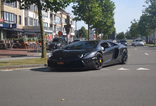 Lamborghini Aventador LP700-4