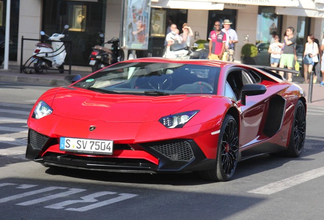 Lamborghini Aventador LP750-4 SuperVeloce