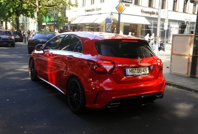 Mercedes-AMG A 45 W176 2015