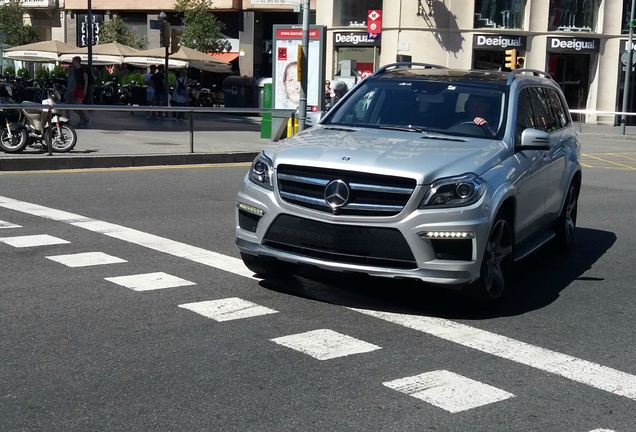 Mercedes-Benz GL 63 AMG X166