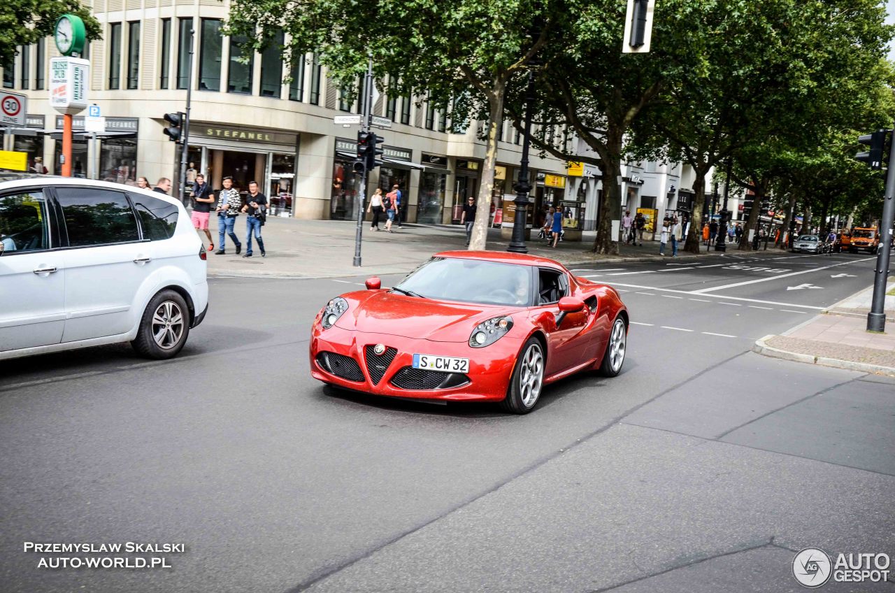 Alfa Romeo 4C Coupé