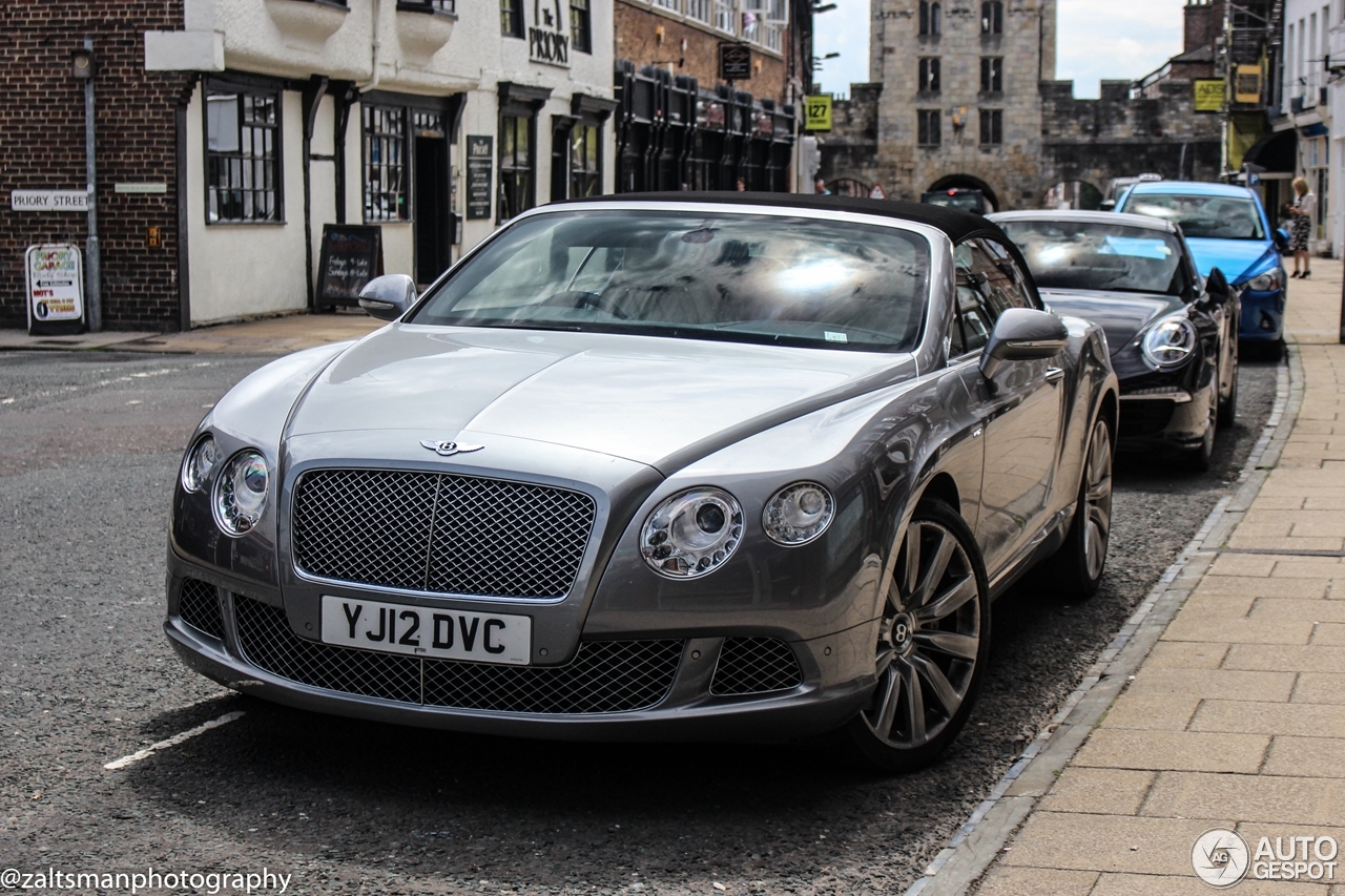 Bentley Continental GTC 2012