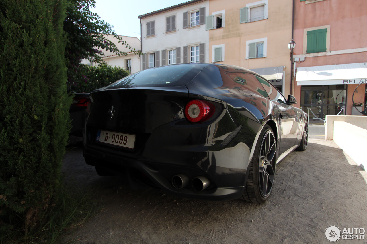 Ferrari FF