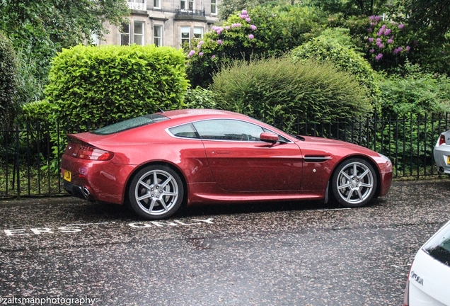 Aston Martin V8 Vantage