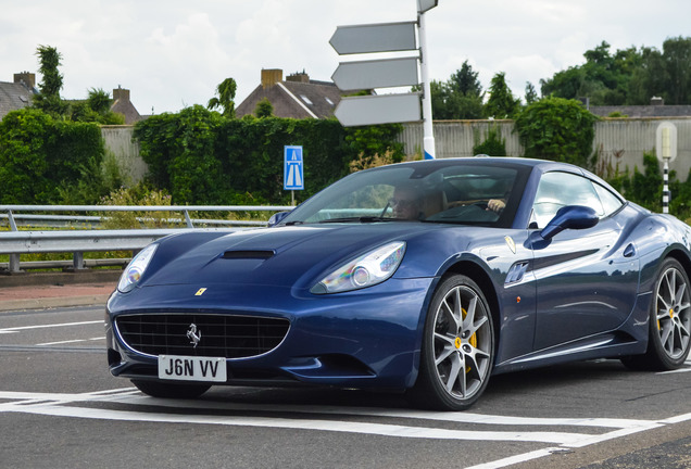 Ferrari California