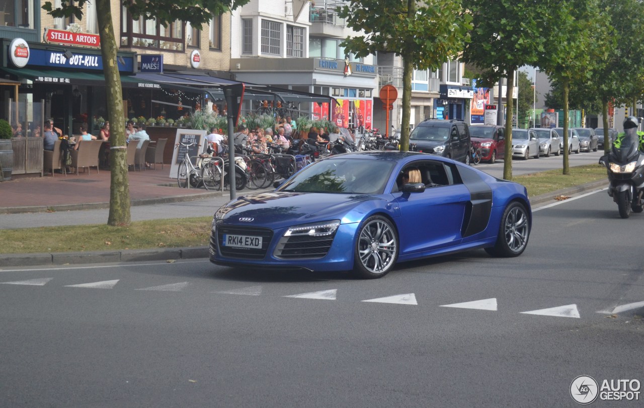 Audi R8 V10 Plus 2013