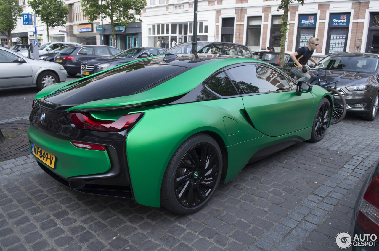 BMW i8