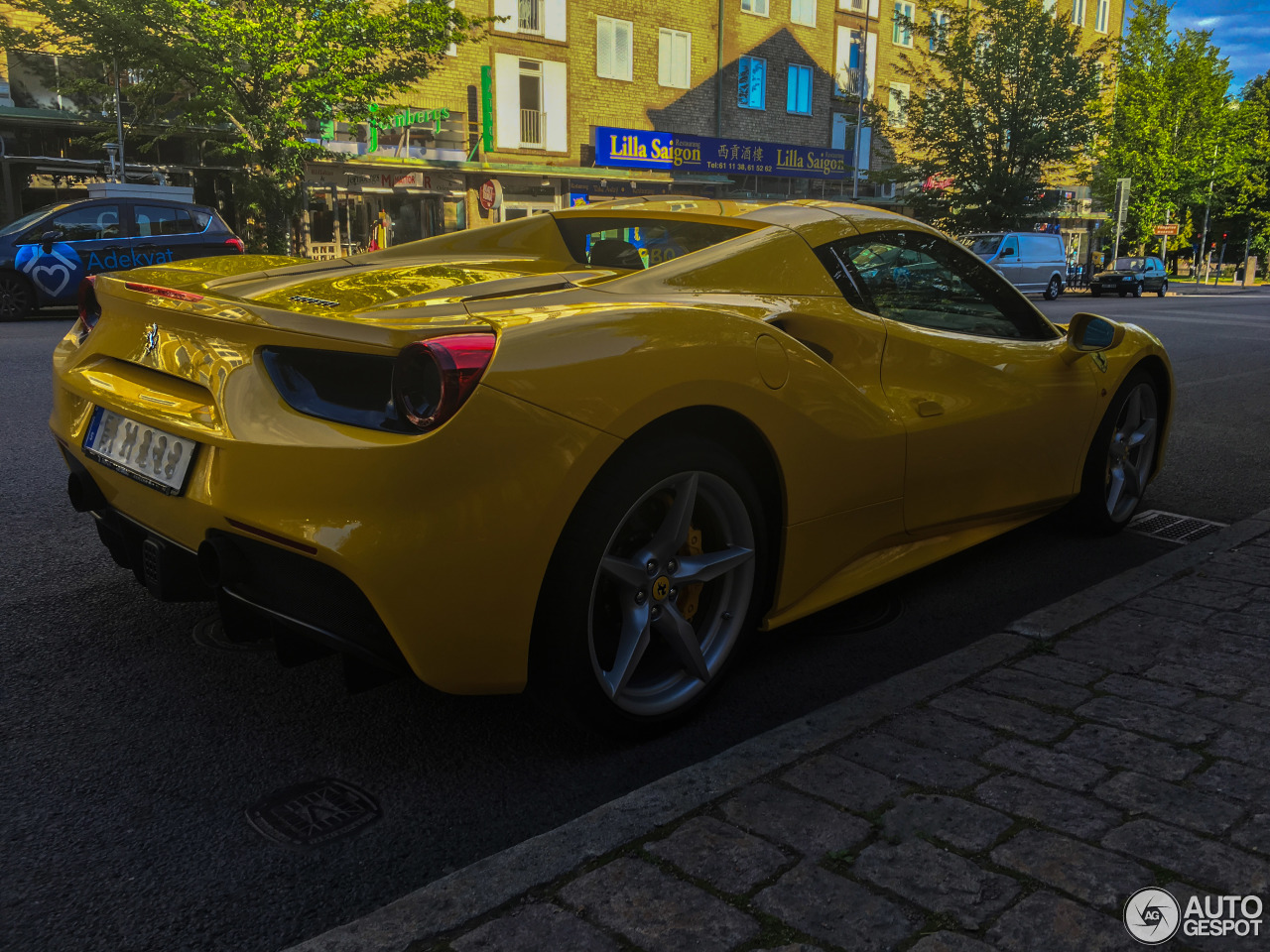 Ferrari 488 Spider