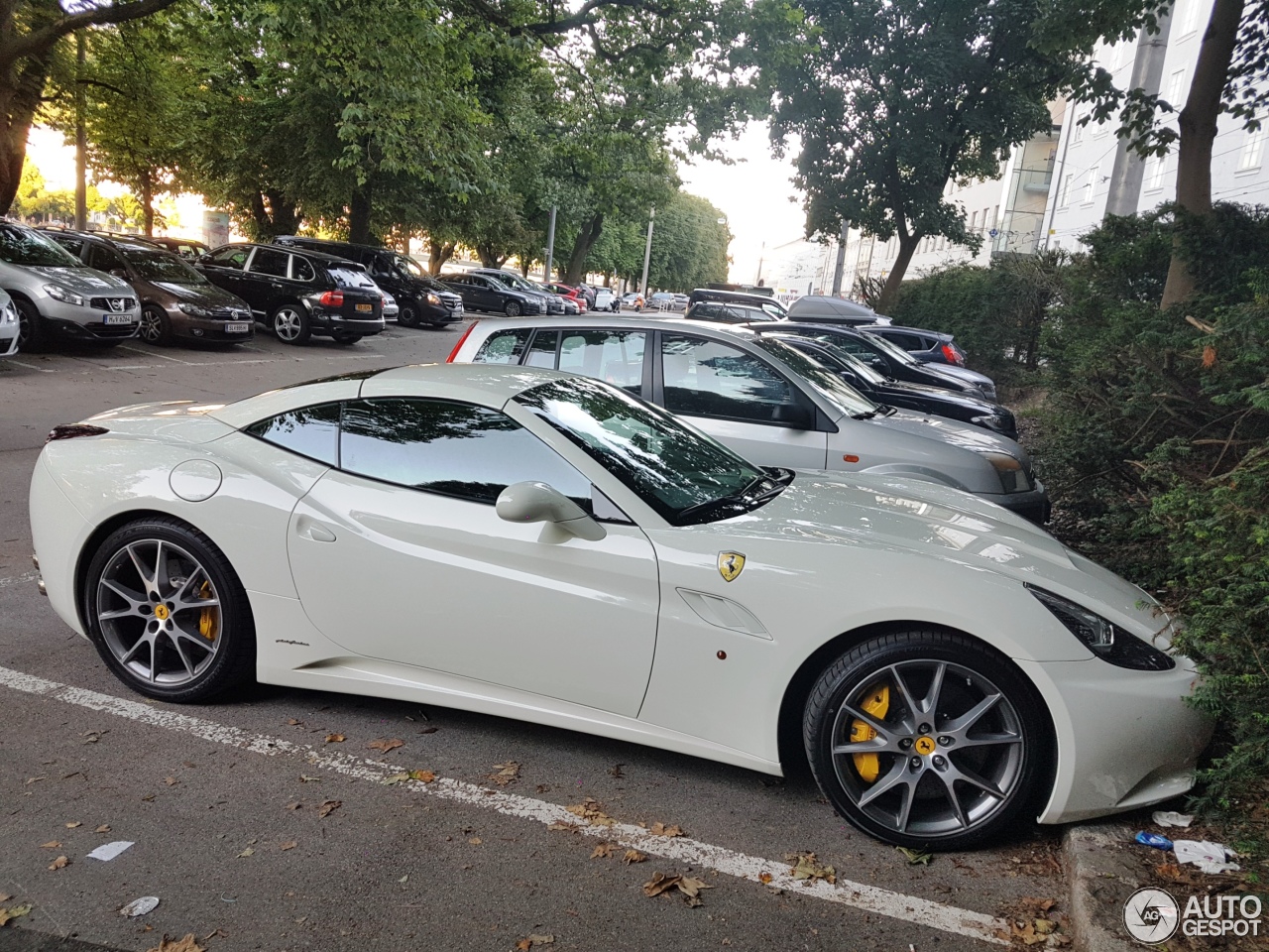 Ferrari California