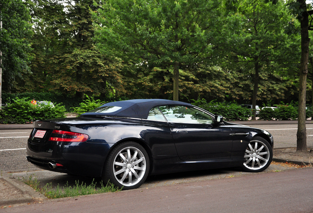 Aston Martin DB9 Volante