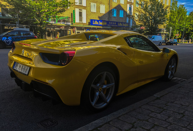 Ferrari 488 Spider