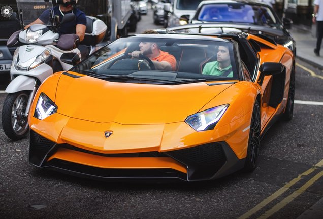 Lamborghini Aventador LP750-4 SuperVeloce Roadster