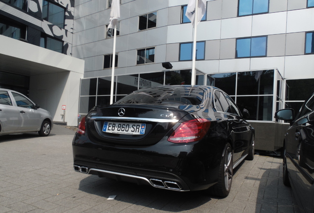 Mercedes-AMG C 63 S W205