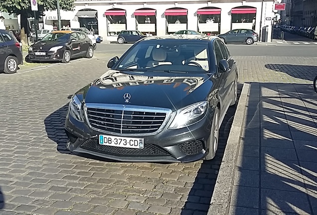 Mercedes-Benz S 63 AMG V222