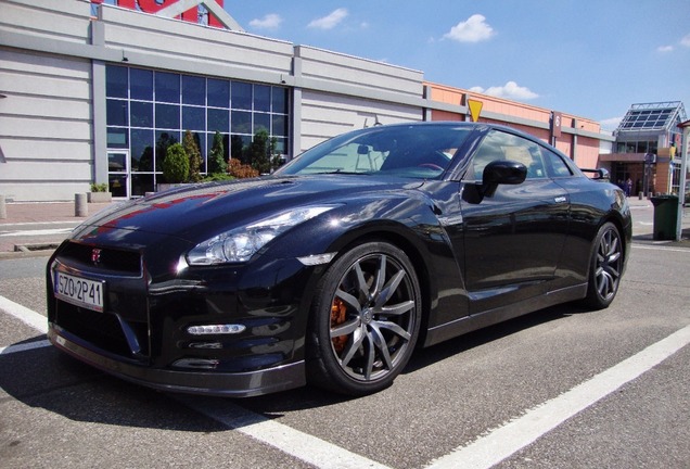 Nissan GT-R 2014