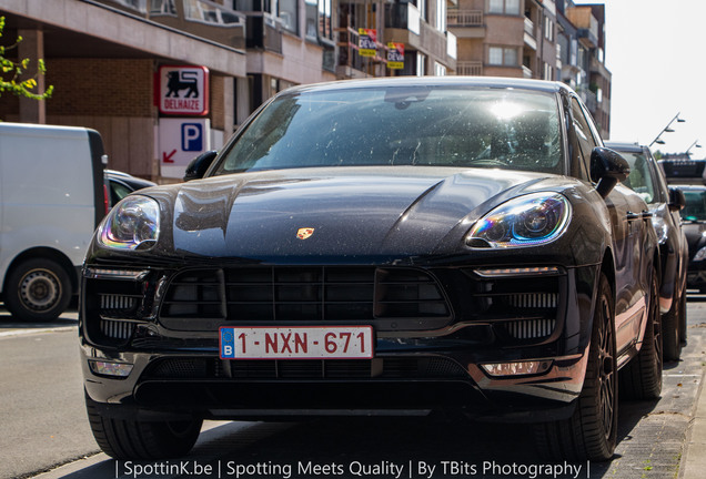 Porsche 95B Macan GTS