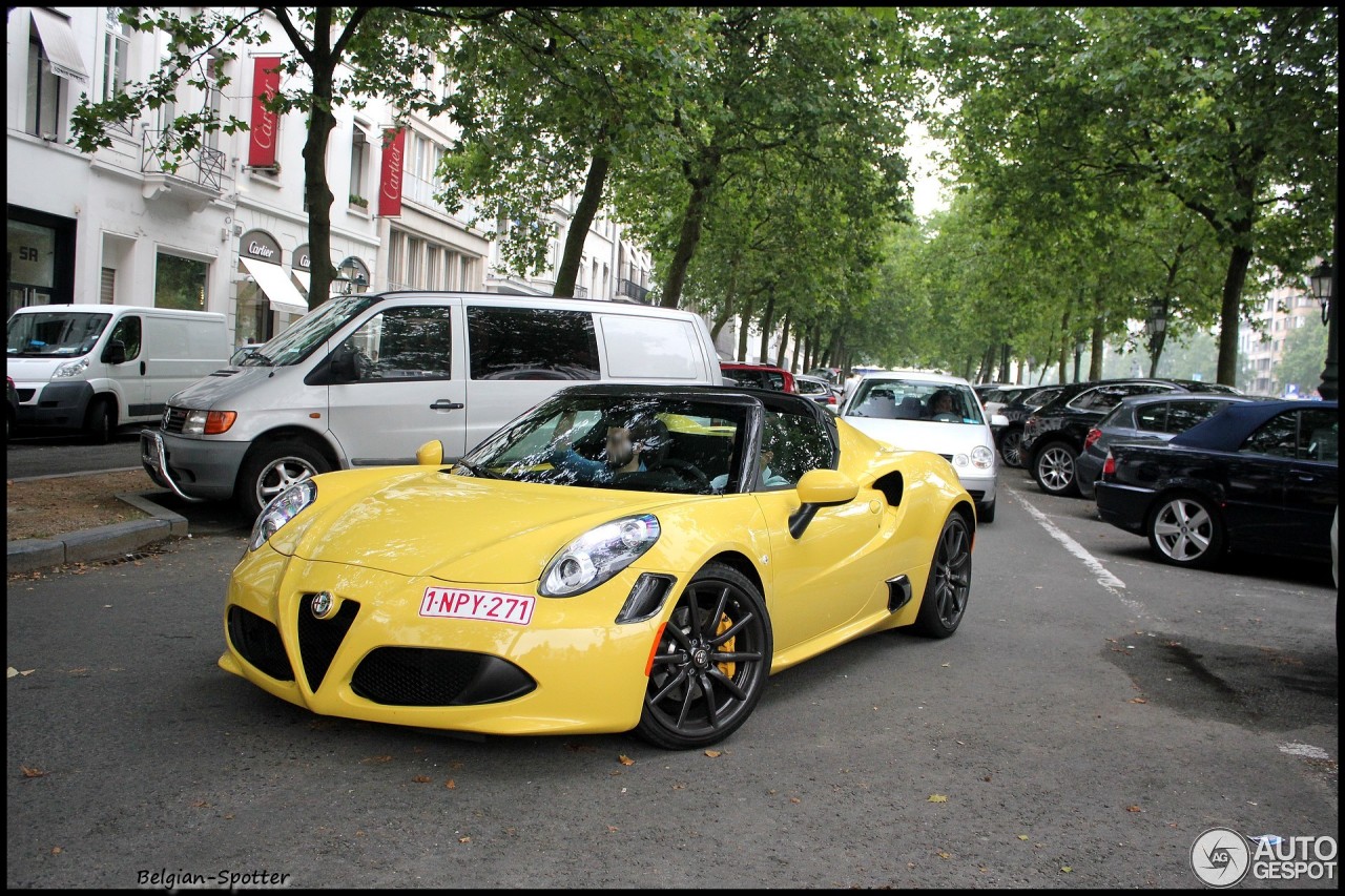 Alfa Romeo 4C Spider