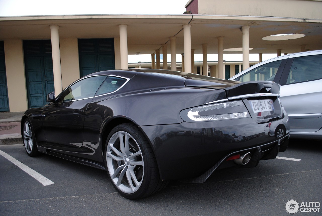 Aston Martin DBS