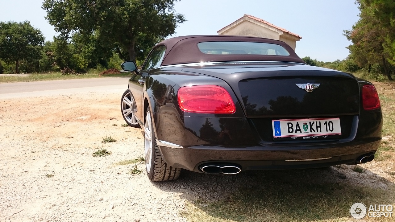 Bentley Continental GTC V8