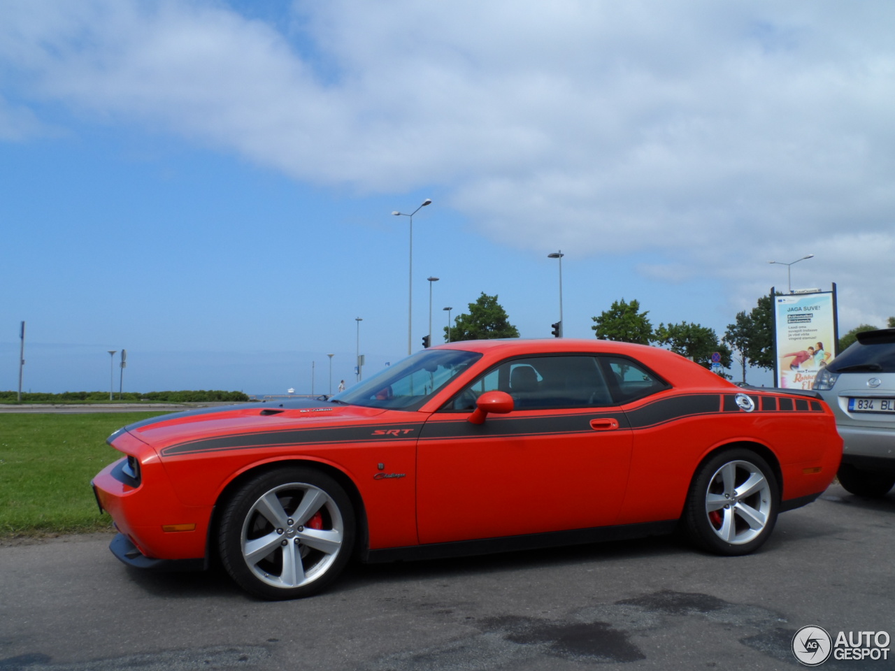 Dodge Challenger SRT-8 392