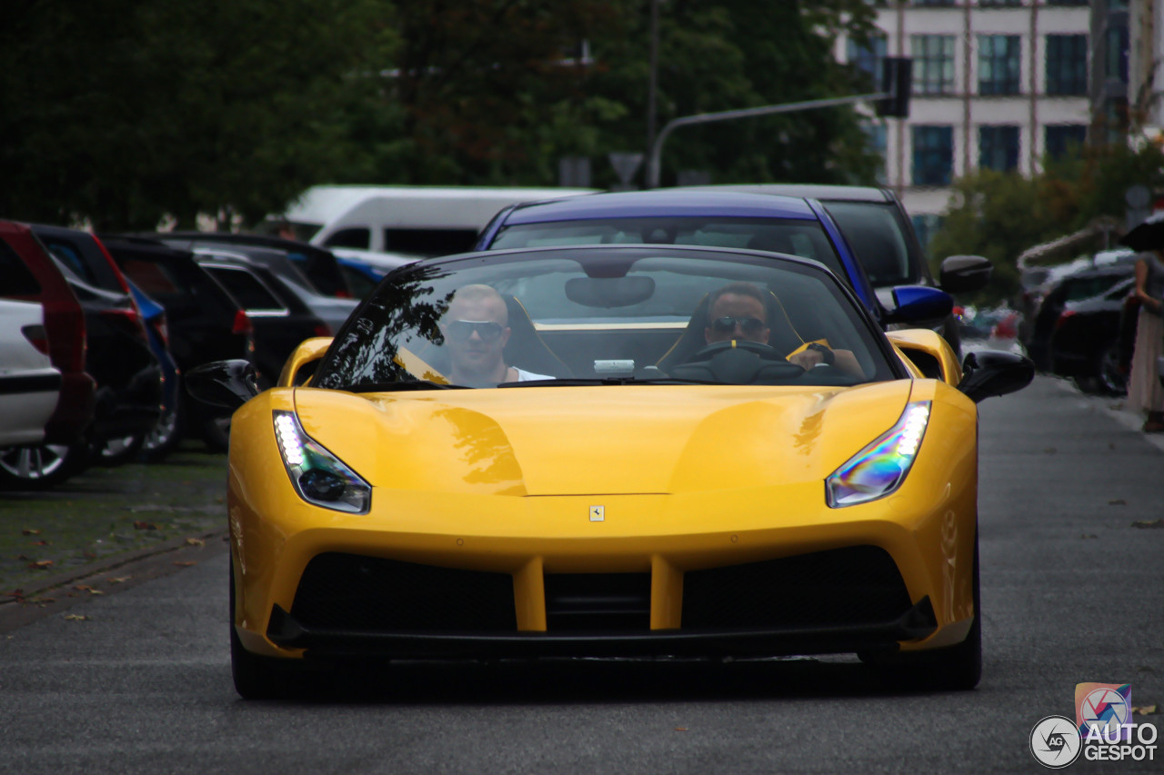 Ferrari 488 Spider