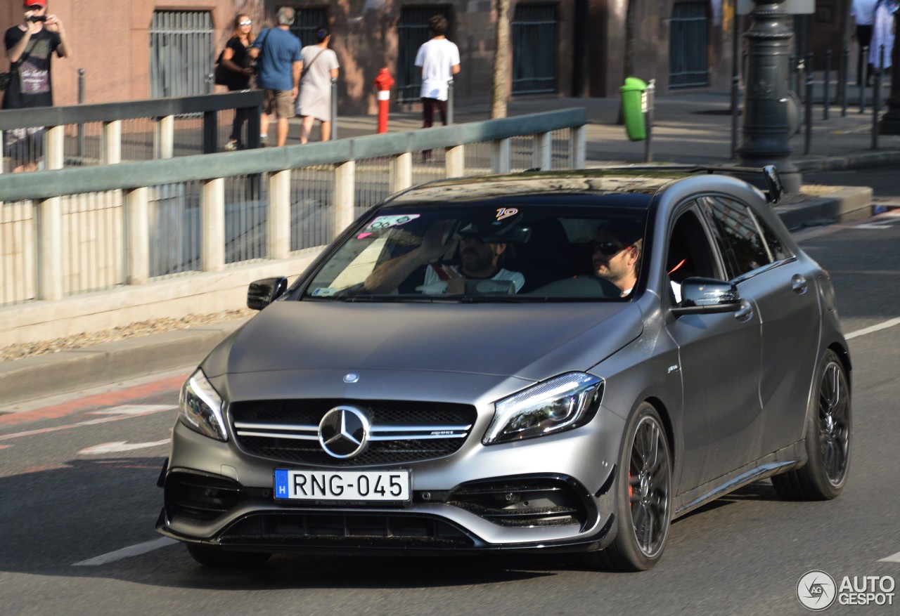 Mercedes-AMG A 45 W176 2015