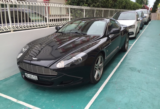 Aston Martin DB9