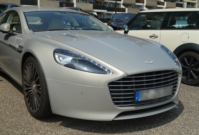 Aston Martin Rapide S