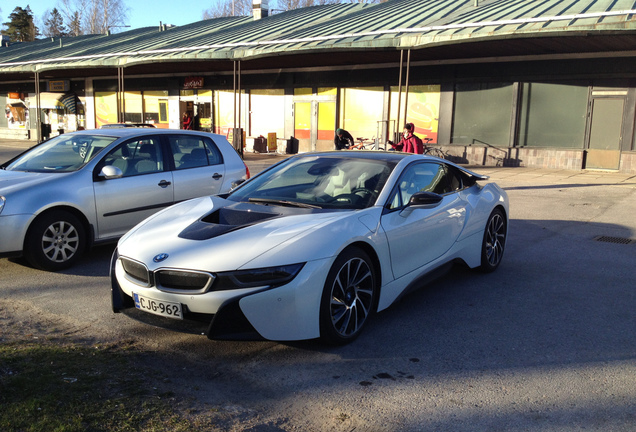 BMW i8