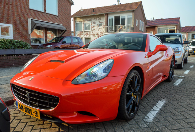 Ferrari California