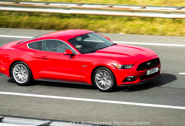 Ford Mustang GT 2015