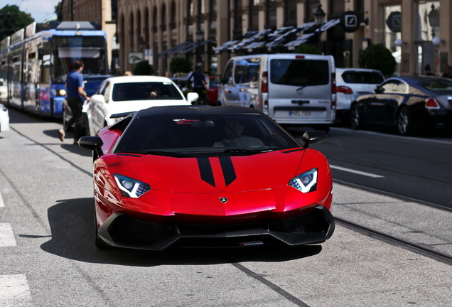 Lamborghini Aventador LP720-4 Roadster 50° Anniversario