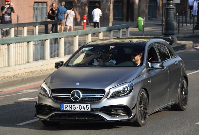 Mercedes-AMG A 45 W176 2015