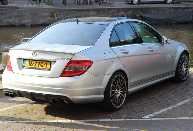 Mercedes-Benz C 63 AMG W204