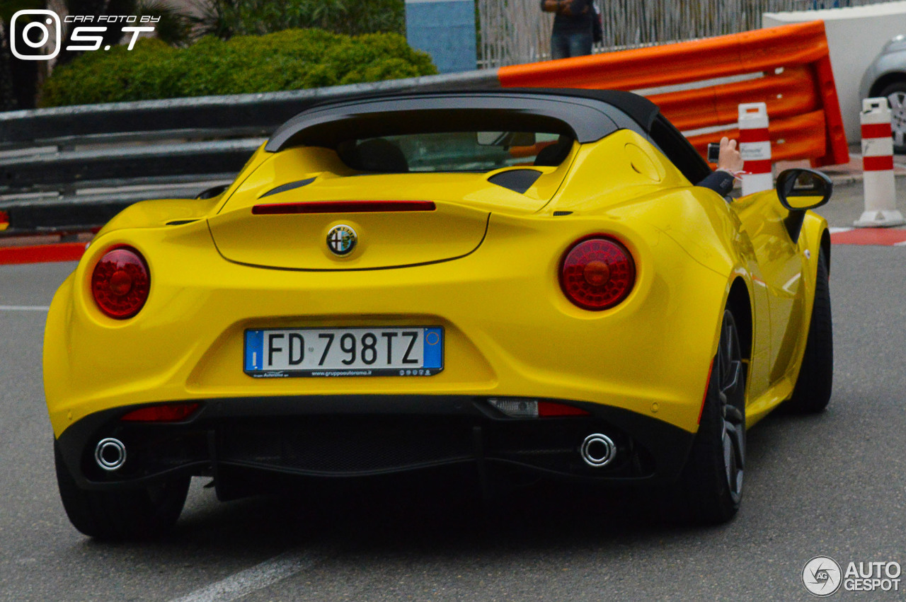 Alfa Romeo 4C Spider