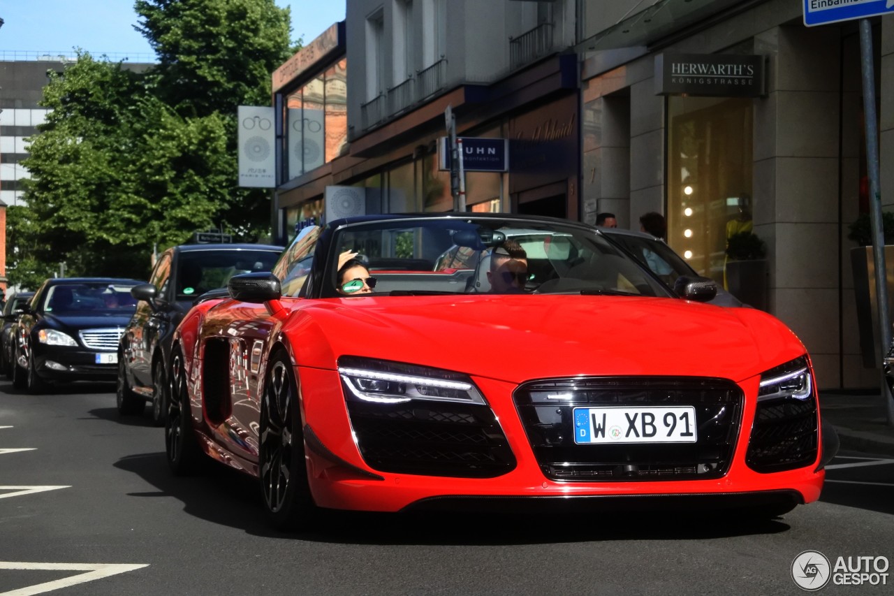 Audi R8 V10 Spyder 2013