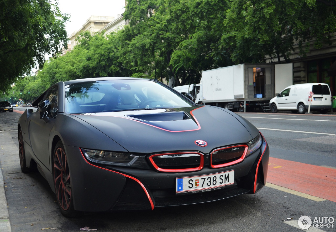 BMW i8