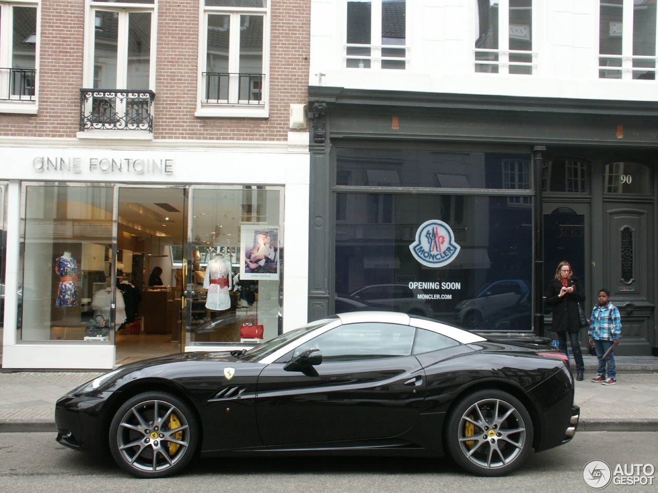 Ferrari California