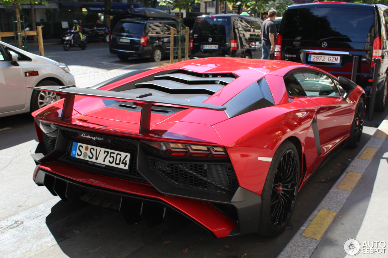 Lamborghini Aventador LP750-4 SuperVeloce