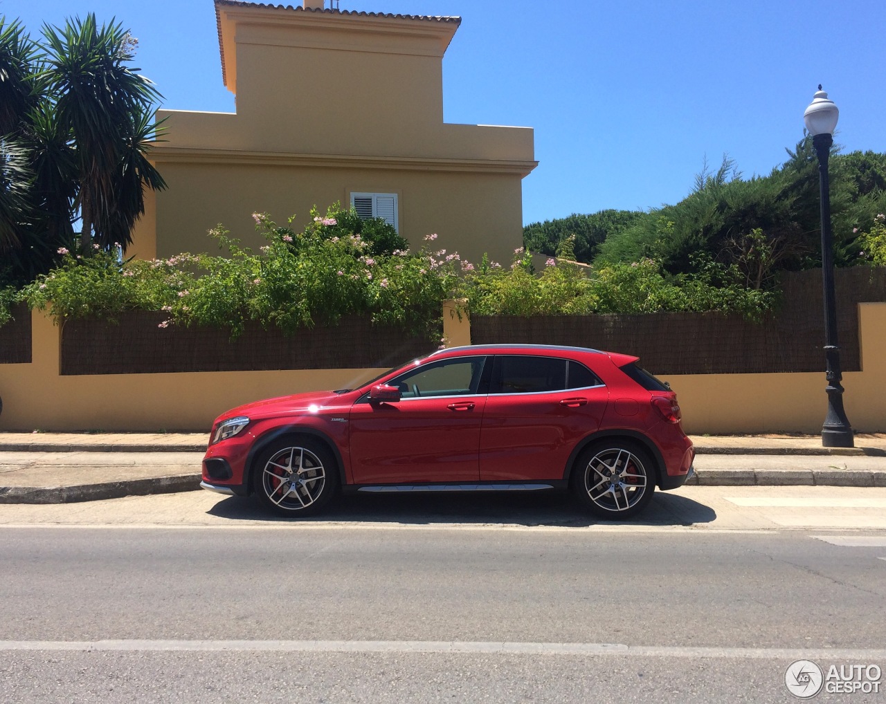 Mercedes-AMG GLA 45 X156