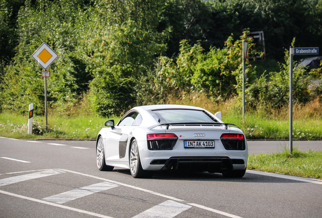 Audi R8 V10 Plus 2015