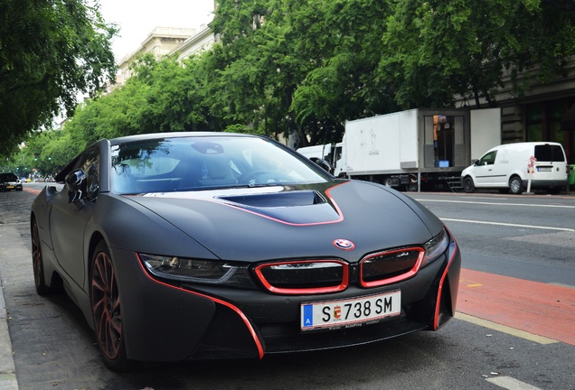 BMW i8