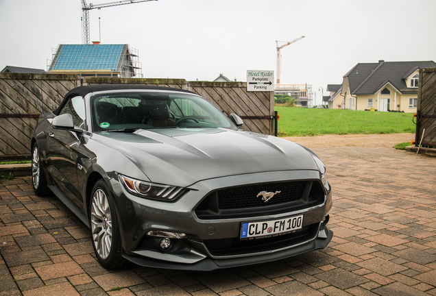 Ford Mustang GT Convertible 2015