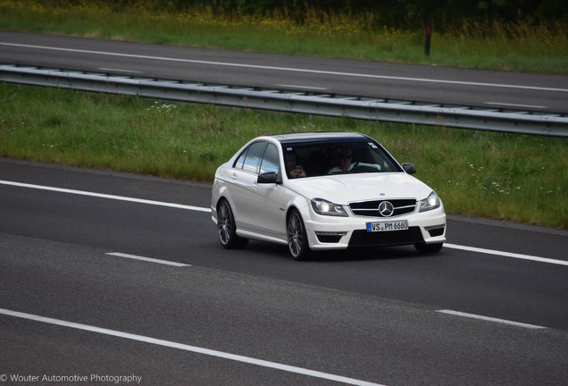 Mercedes-Benz C 63 AMG W204 2012