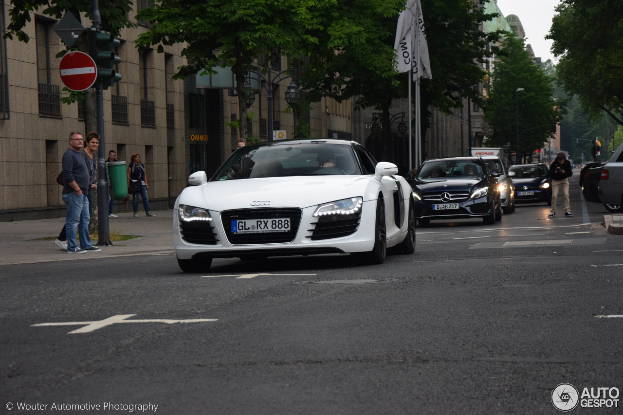 Audi R8