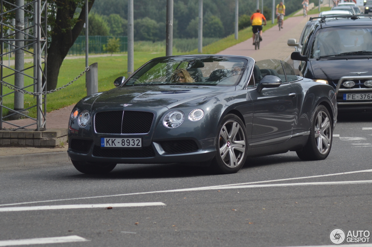 Bentley Continental GTC V8