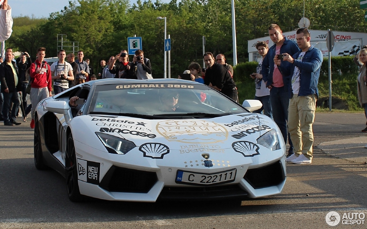 Lamborghini Aventador LP700-4 Roadster